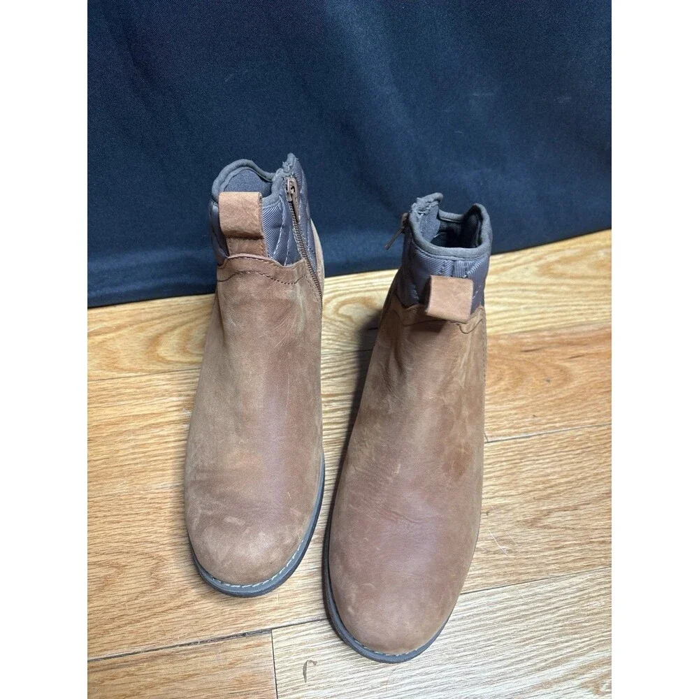 Merrell Women’s Chateau Mid Lace Brown Leather Waterproof Boots Size 8.5 Heel